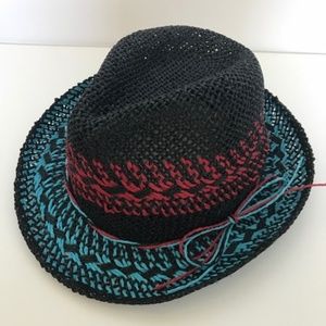 Theodora & Callum Women's Black Diamond Fedora